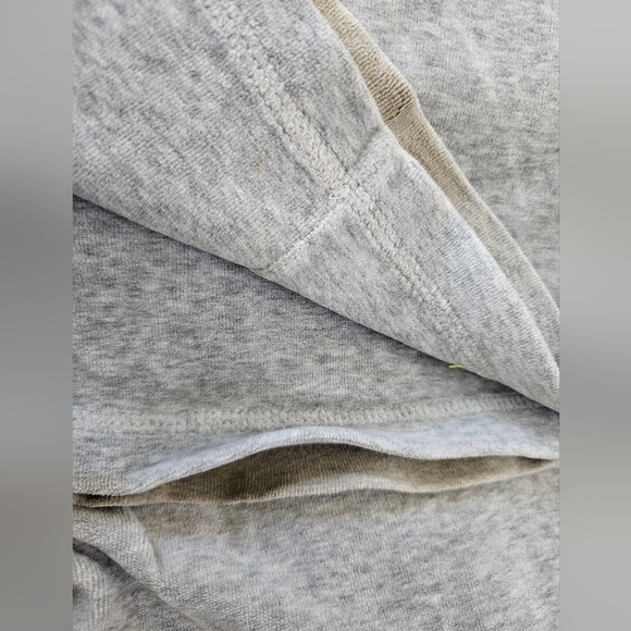 Juicy Couture Vintage Velour Hooded Set | Gray | XS Pants - Small Top | EUC - Picture 10 of 11